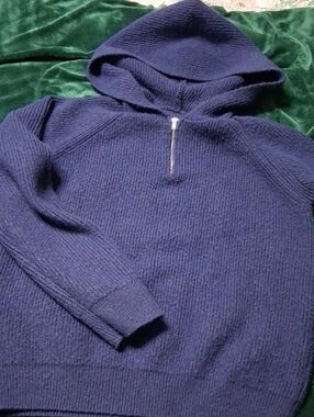 Men's Half-Zip Hooded Sweater - Navy